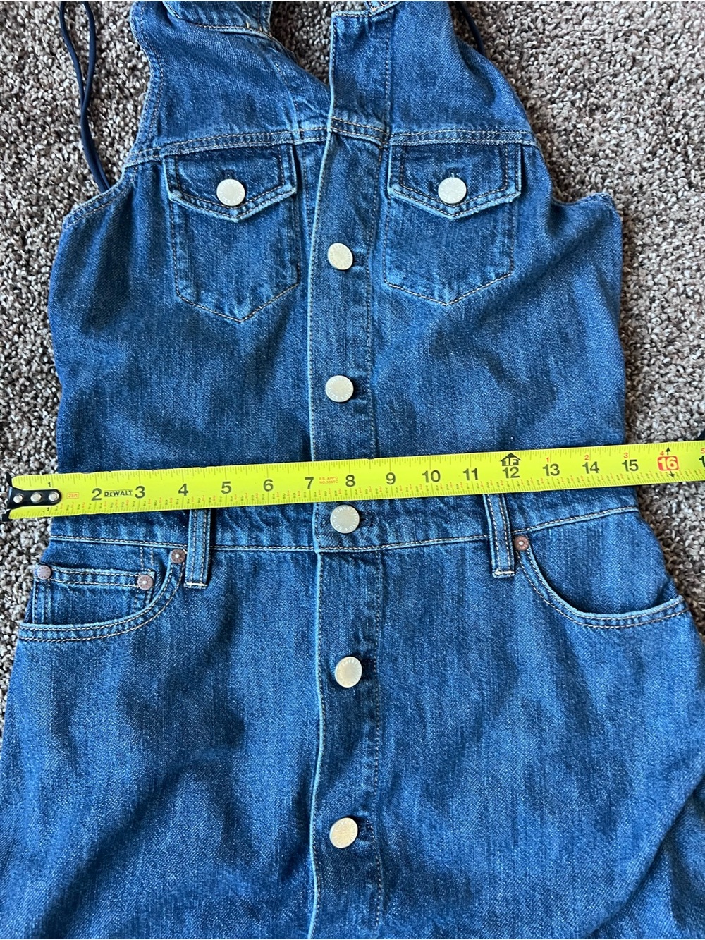 Alice + Olivia Medium Blue Denim Button-Front Dress - Picture 5 of 7